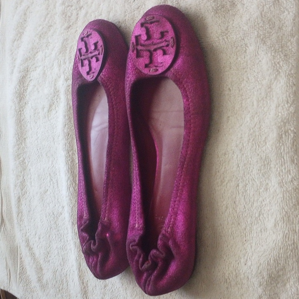 Tory Burch Dark Hot Pink Ballet Flats Size 6.5M..Offers Welcome.